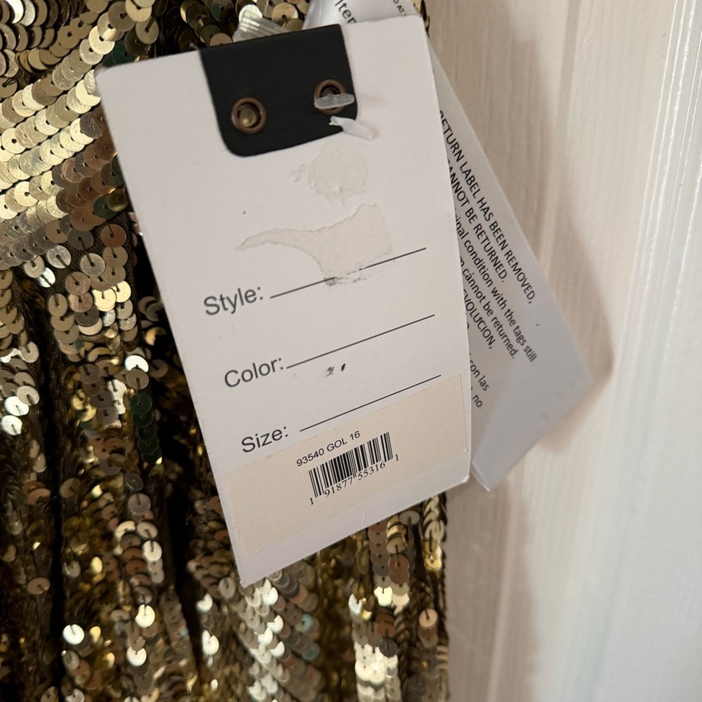 Mac Duggal One-Shoulder Gold Sequin Evening Gown - Picture 4 of 5